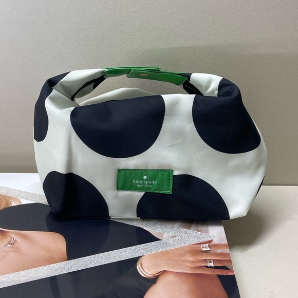 (new) Kate Spade costmetic pouch /travel kit toiletries polka dot - Picture 10 of 11